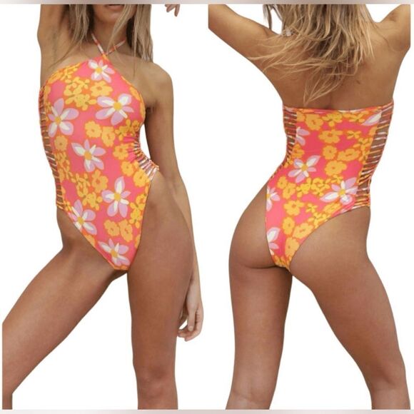 Stone Fox Swim Fella One Piece  Lei Lei hawaiian print NWT. M - Picture 1 of 6